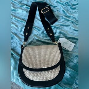 Time and Tru Riverdale Woven Crossbody Saddle Bag Tan/Black NWT